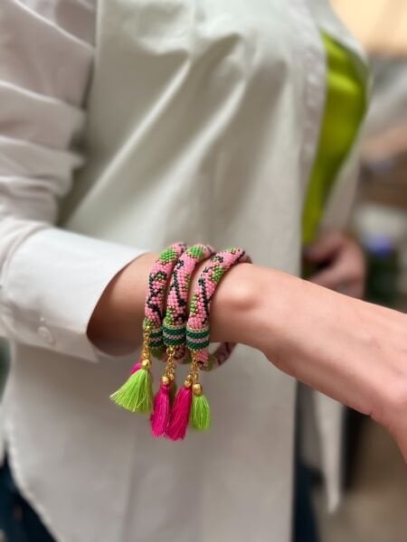 Çiçek Püsküllü Bohem Bileklik(Pembe-Yeşil)