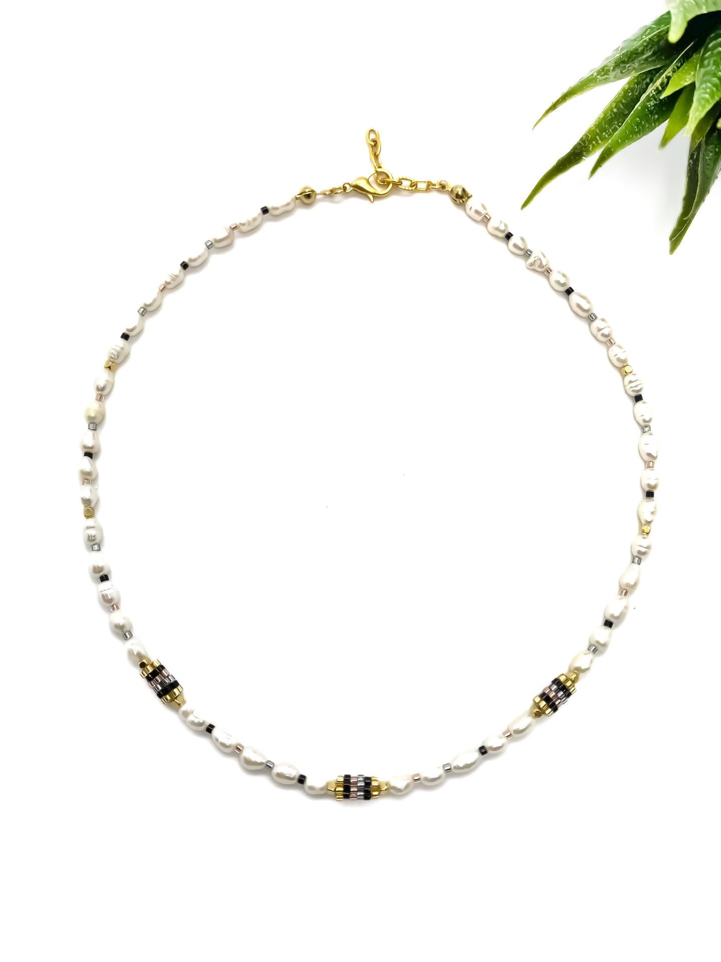 İnci Miyuki Kolye (siyah-gold-gümüş)