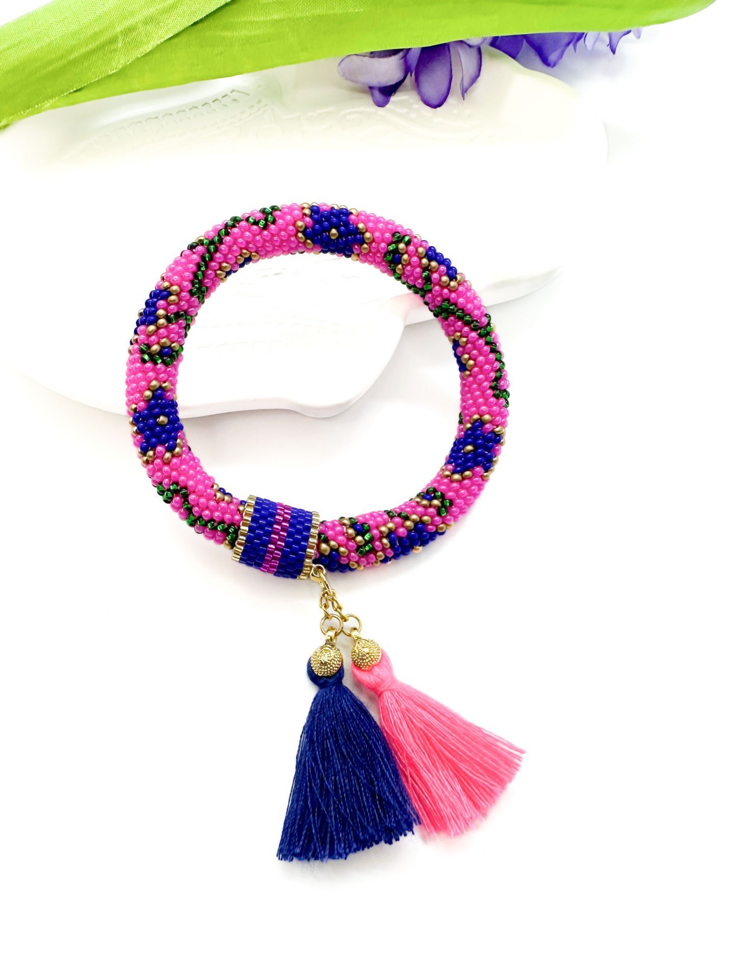 Çiçek Püsküllü Bohem Bileklik (Pembe-Lacivert)