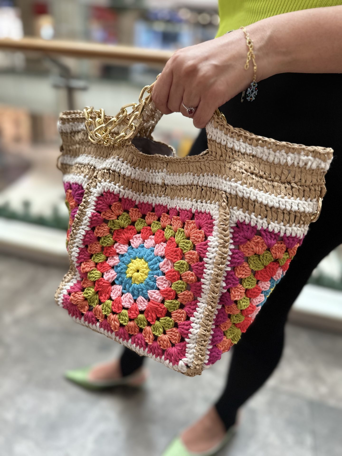 Zincir Detaylı Tasarım Çanta