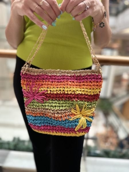 Zincir Detaylı Renkli Çanta
