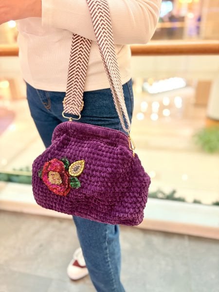 Gül Nakış Çanta