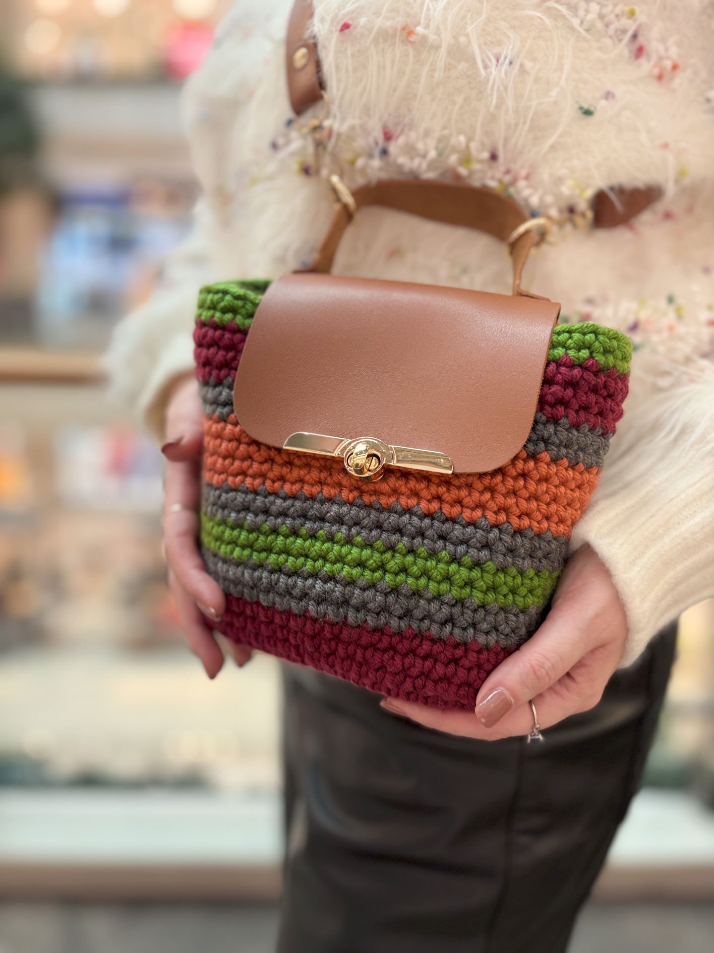 Örgü Şerit Deri Detay Çanta