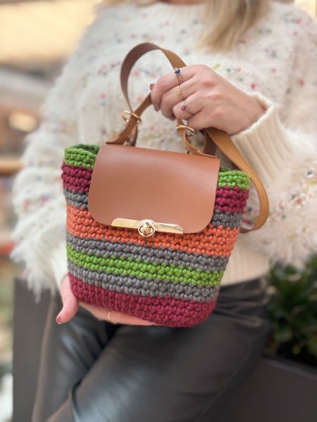 Örgü Şerit Deri Detay Çanta