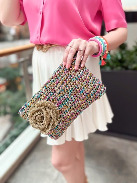 Gül Detaylı Renkli Clutch