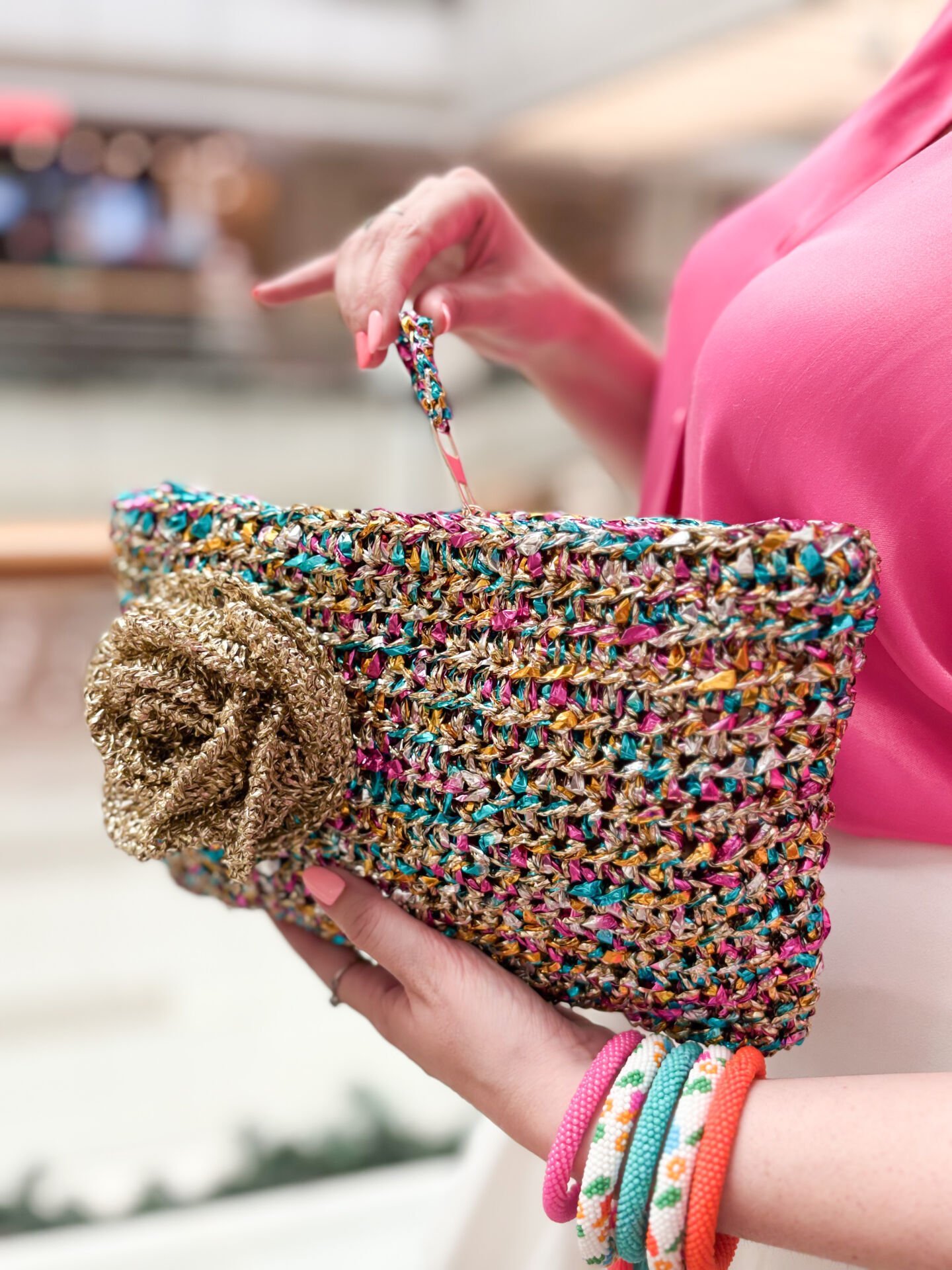 Gül Detaylı Renkli Clutch