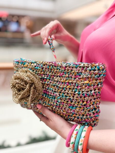 Gül Detaylı Renkli Clutch